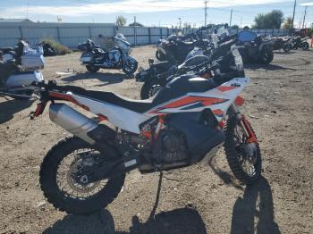 Salvage KTM 890 Advent
