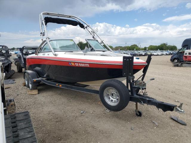  Salvage Stryker Boat Co. Inc 19ft Boat