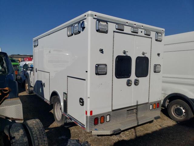 Ford F-450 Super Duty Image 2