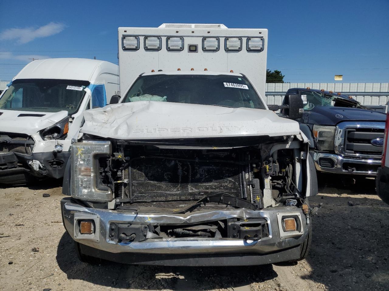 Ford F-450 Super Duty Image 11