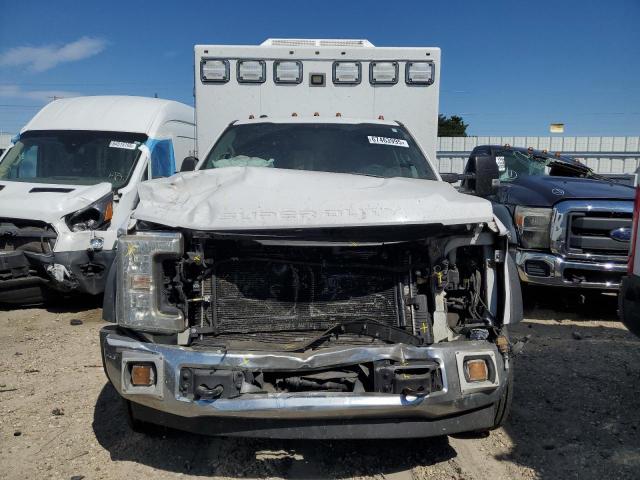 Ford F-450 Super Duty Image 11