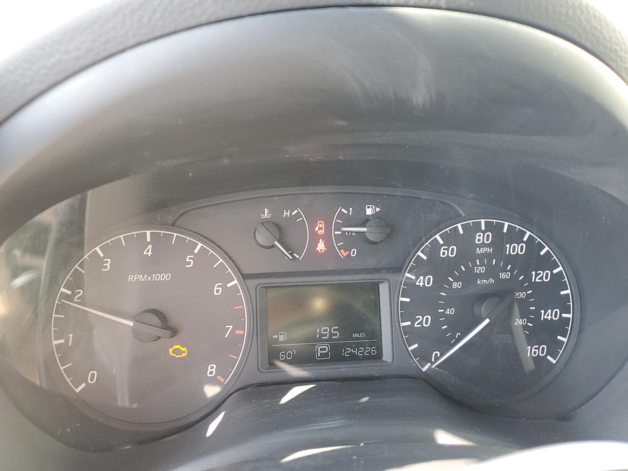 Nissan Sentra S Image 4