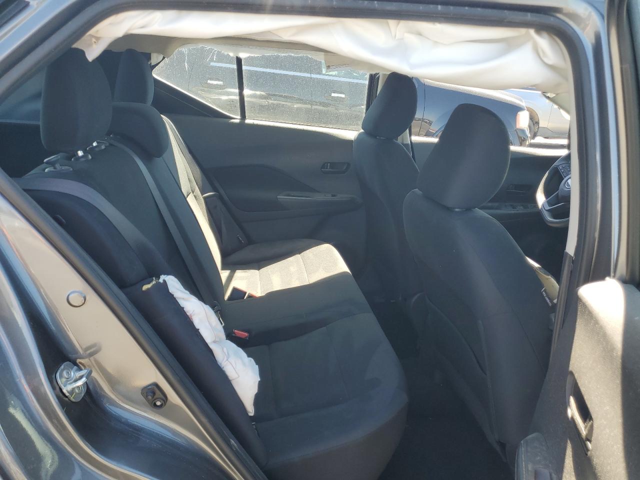 Nissan Kicks Play S Image 9