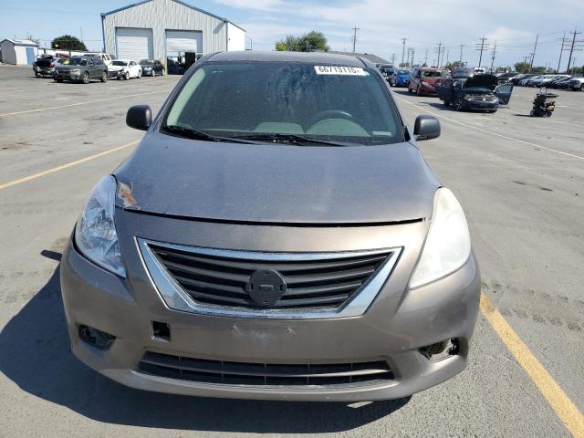 Nissan Versa S Image 4