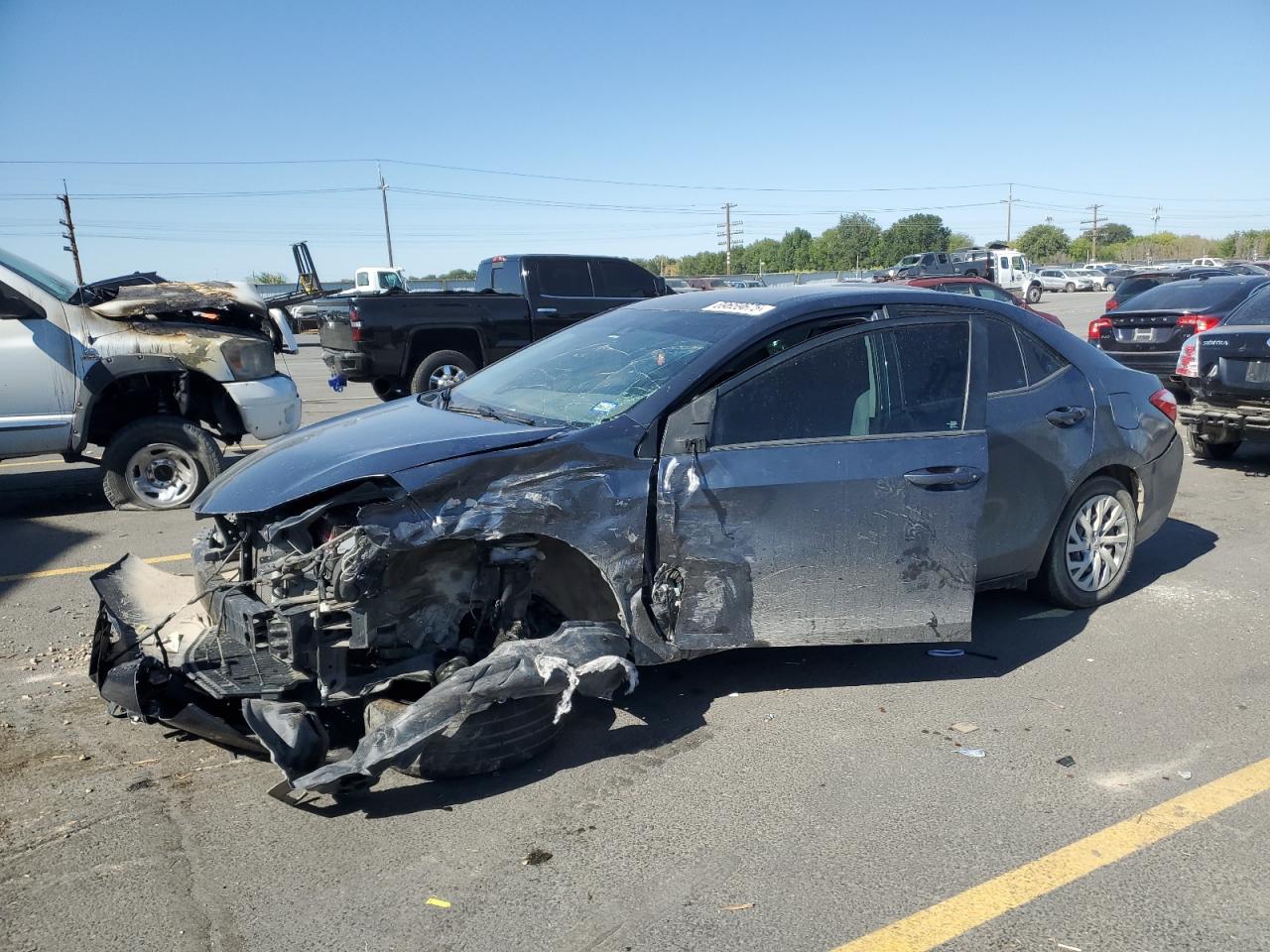 Toyota Corolla L Image 1