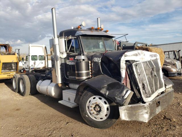  Salvage Peterbilt Tractor 379