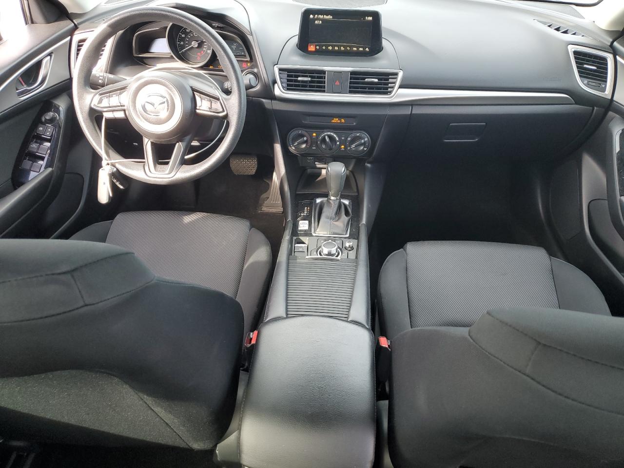 Mazda 3 Sport Image 5