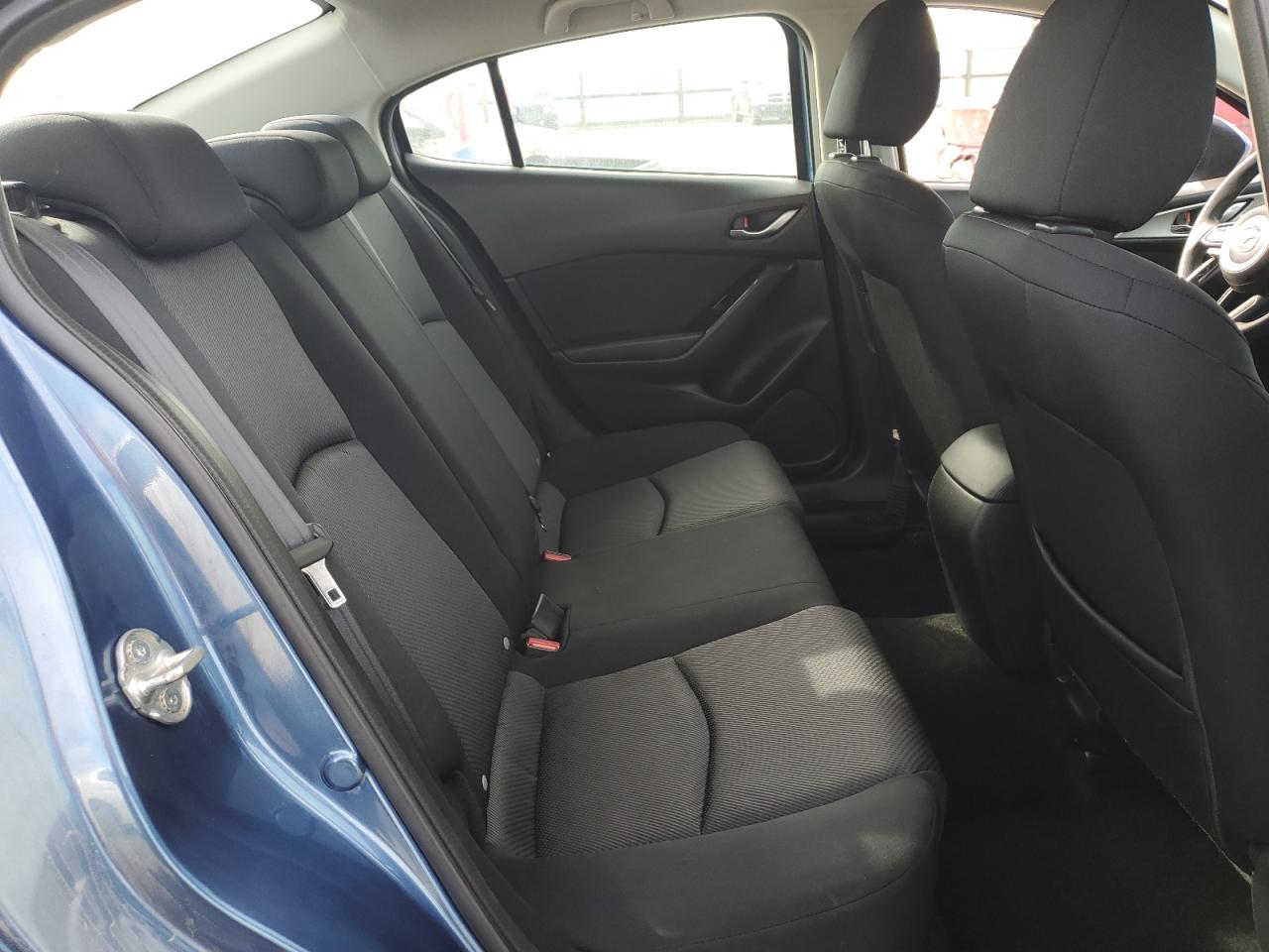 Mazda 3 Sport Image 9