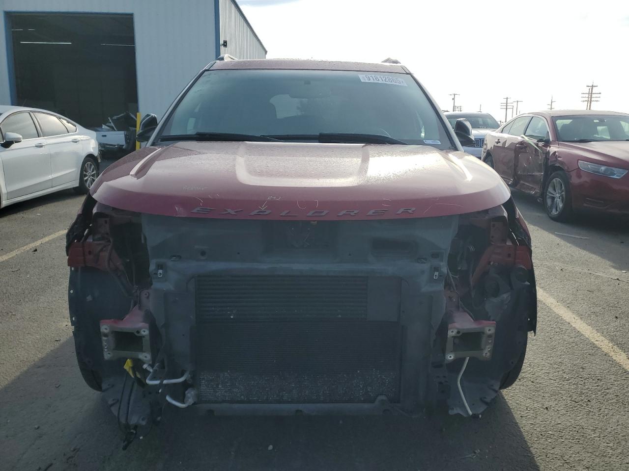 Ford Explorer Sport Image 11