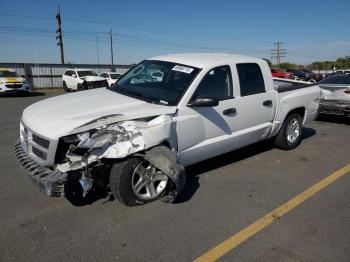  Salvage Dodge Dakota