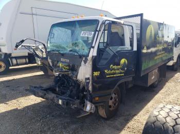  Salvage Isuzu Npr