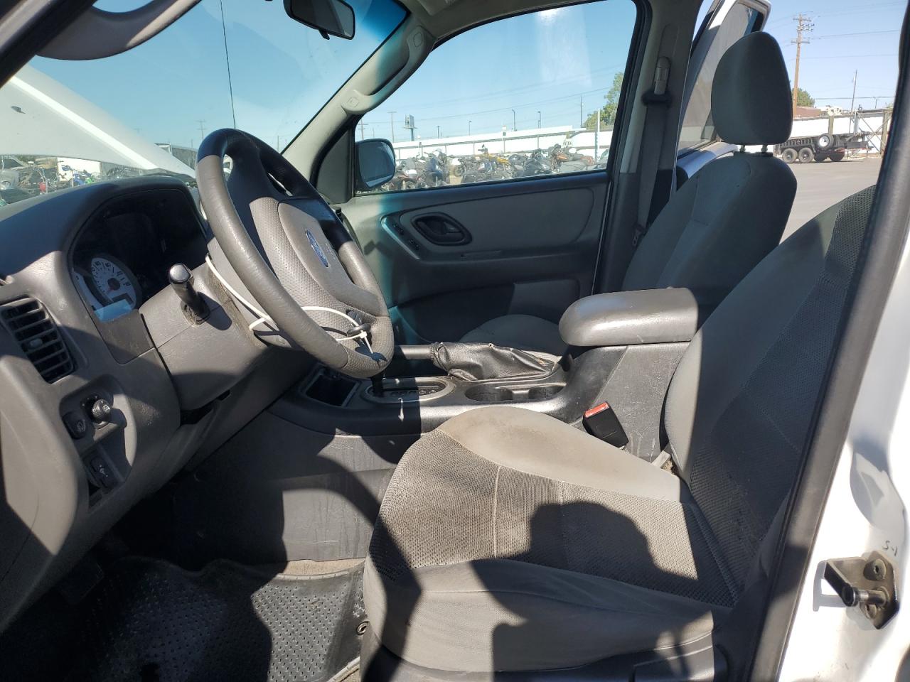 Ford Escape Xlt Image 9