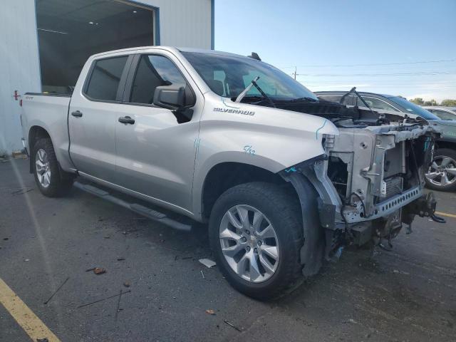 Chevrolet Silverado K1500 Custom Image 4