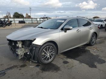  Salvage Lexus Es