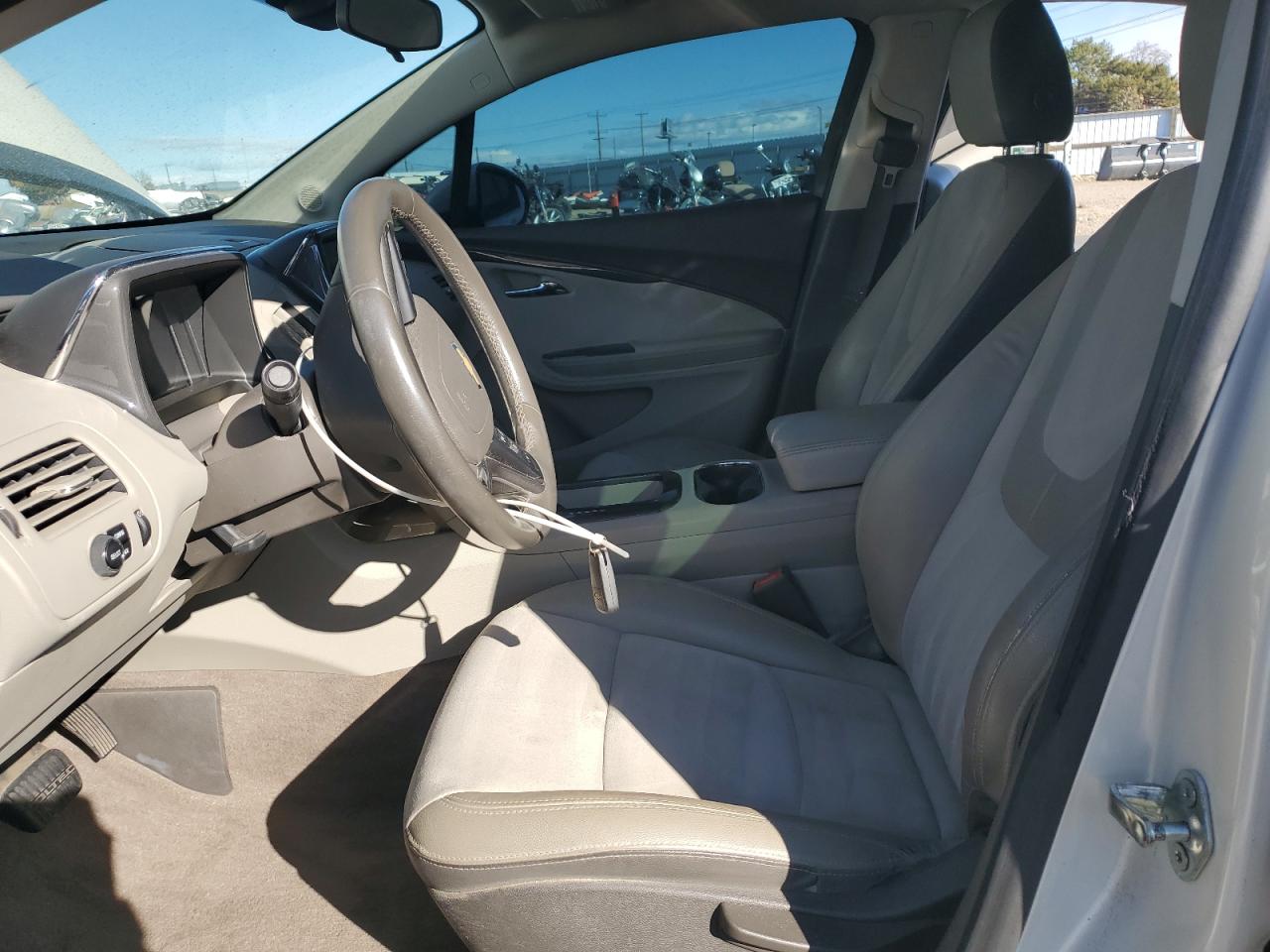 Chevrolet Volt Image 6