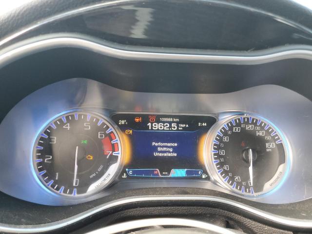 Chrysler 200 C Image 8