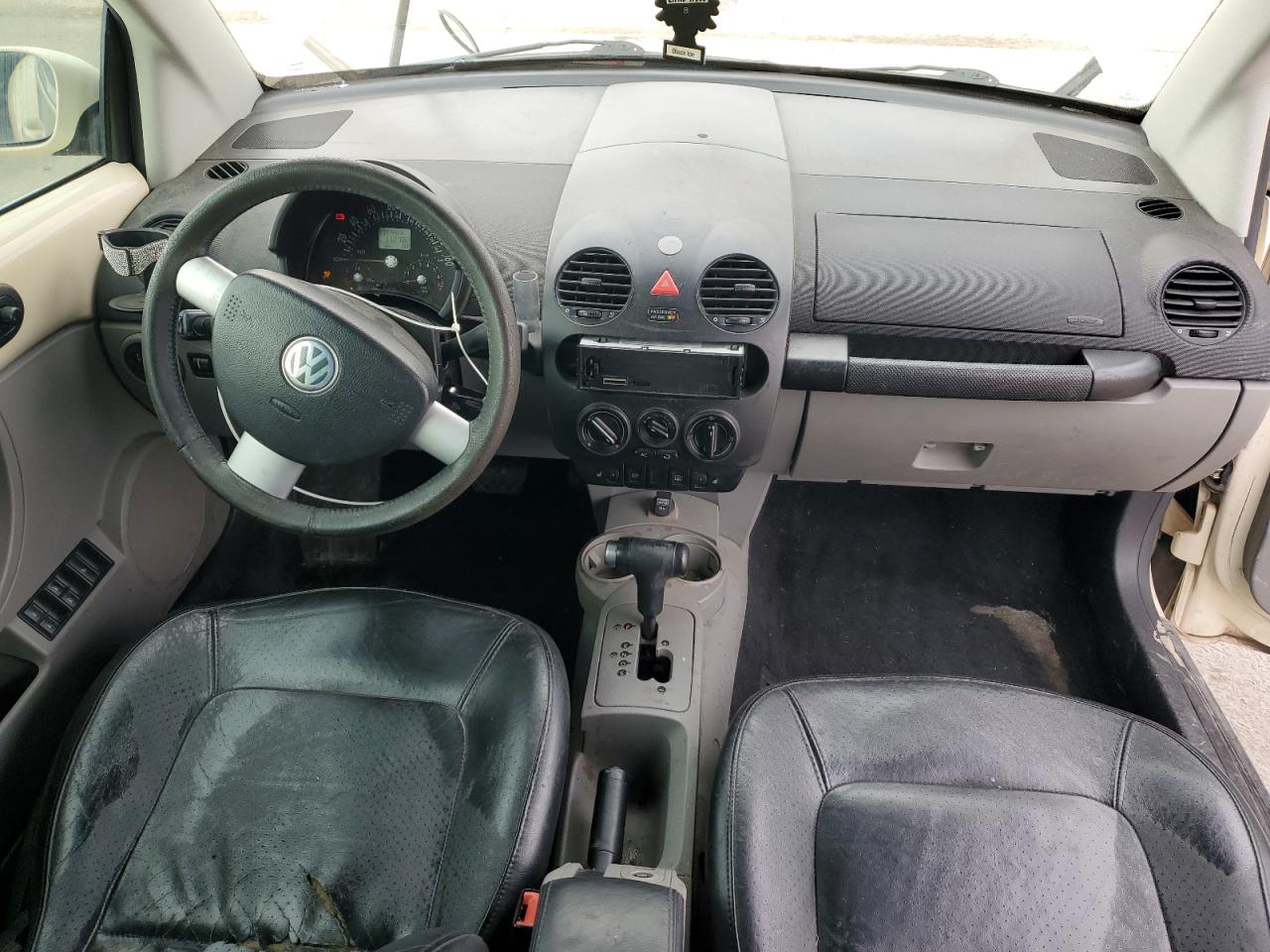 Volkswagen Beetle Gls Image 7