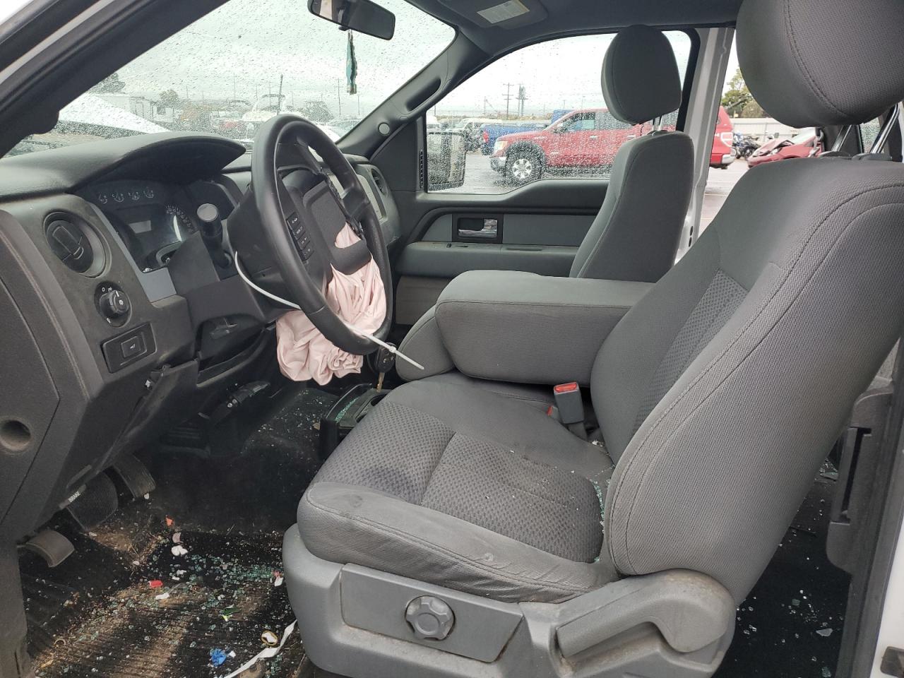 Ford F-150 Super Cab Image 4