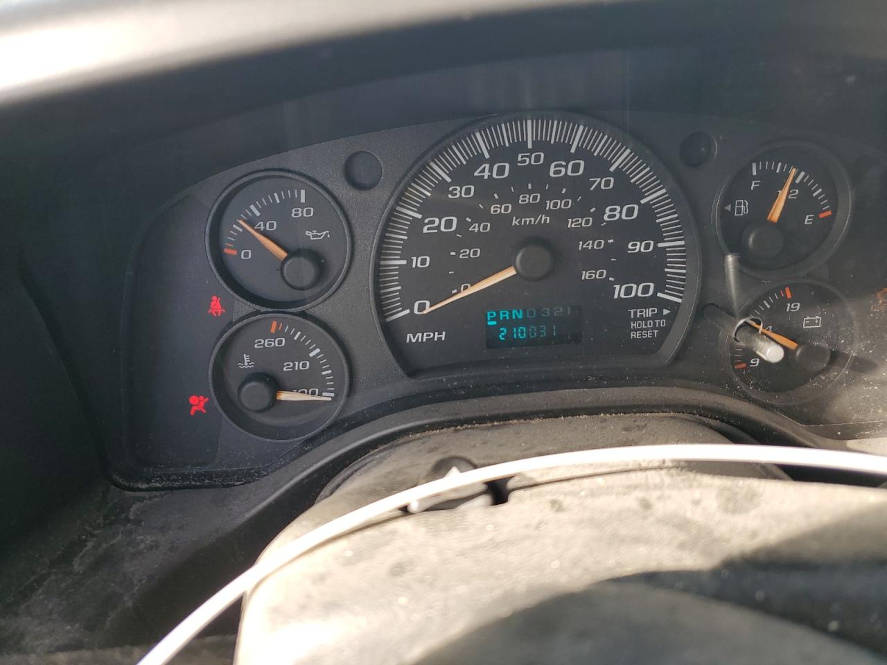 Chevrolet Express Image 4