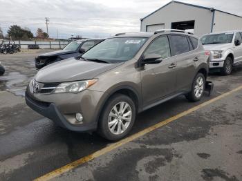  Salvage Toyota RAV4