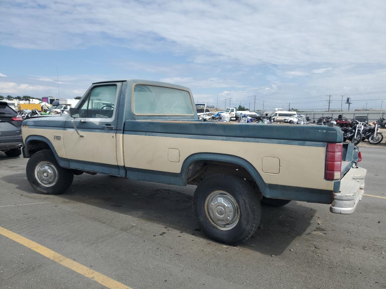 Ford F-250 Image 3