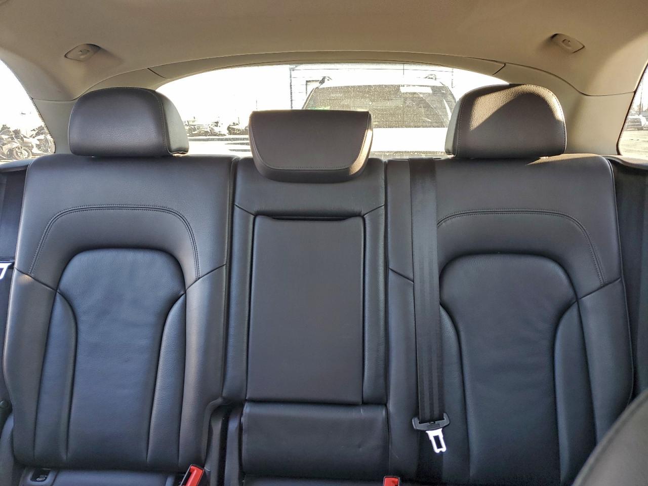 Audi Q5 Premium Plus Image 3