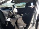Toyota Prius Le Image 7