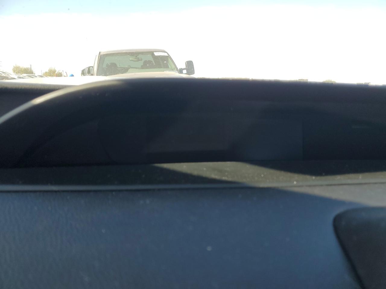 Toyota Prius Le Image 11