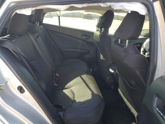 Toyota Prius Le Image 10