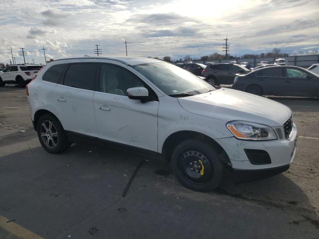 Volvo XC60 T6 Image 5