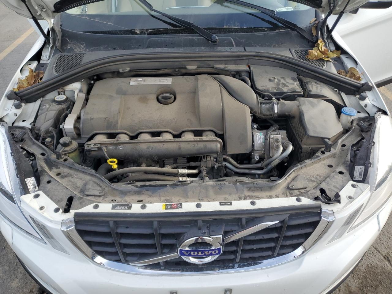 Volvo XC60 T6 Image 10