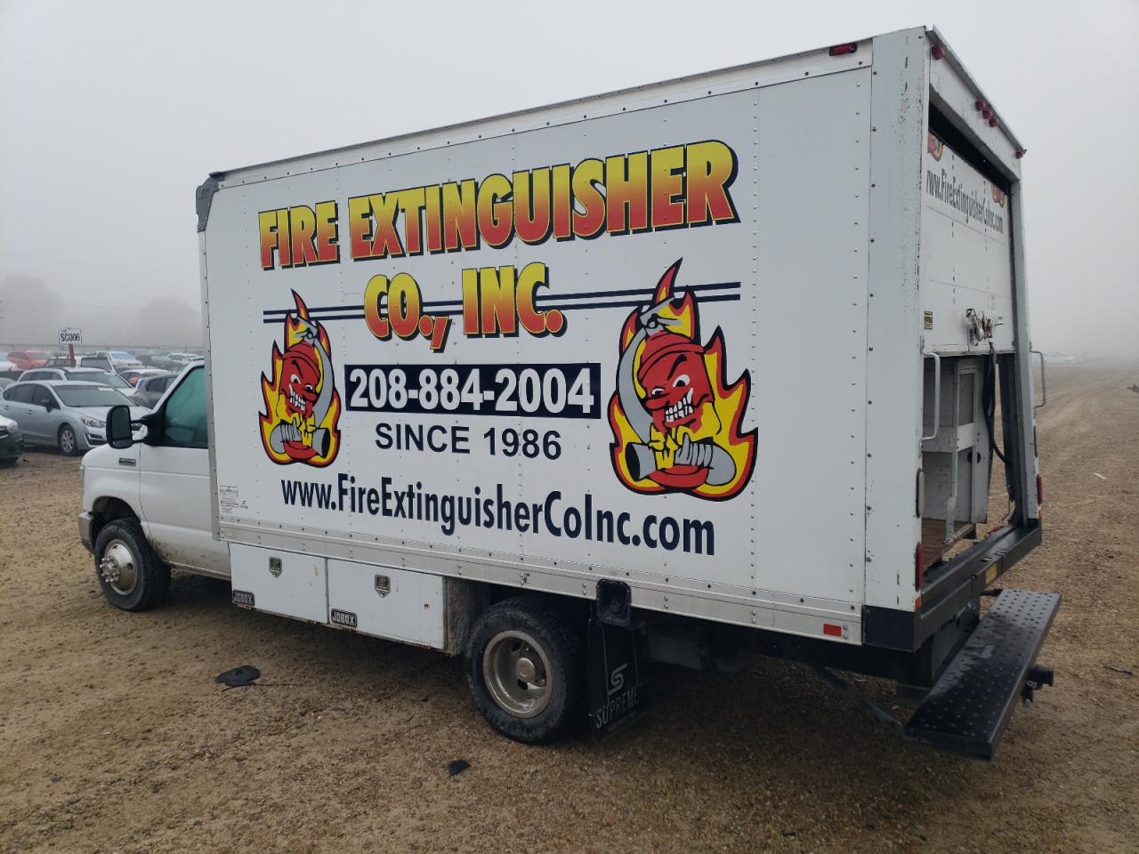 Ford E-350 E350 Super Duty Cutaway Van Image 7