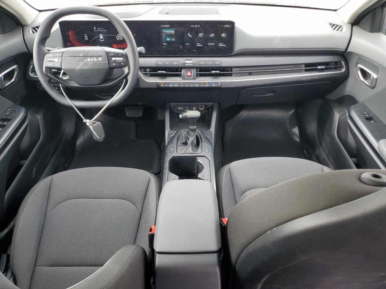 Kia K4 Lx Lx Image 10