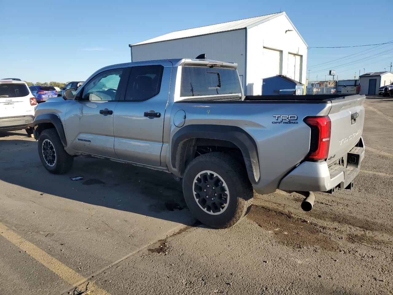 Toyota Tacoma Double Cab Image 3
