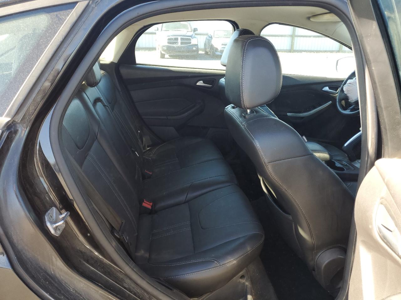 Ford Focus Se Image 11