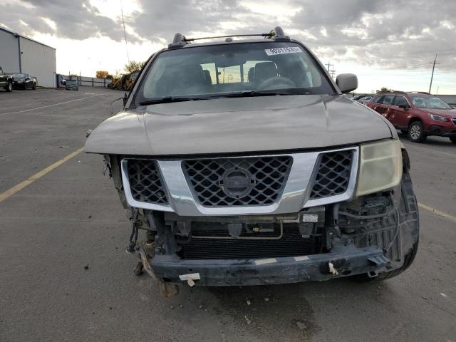 Nissan Frontier Crew Cab Le Image 6