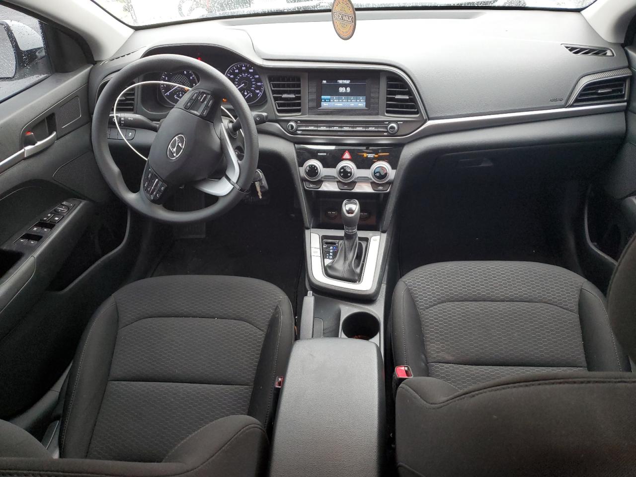 Hyundai ELANTRA Se Image 10