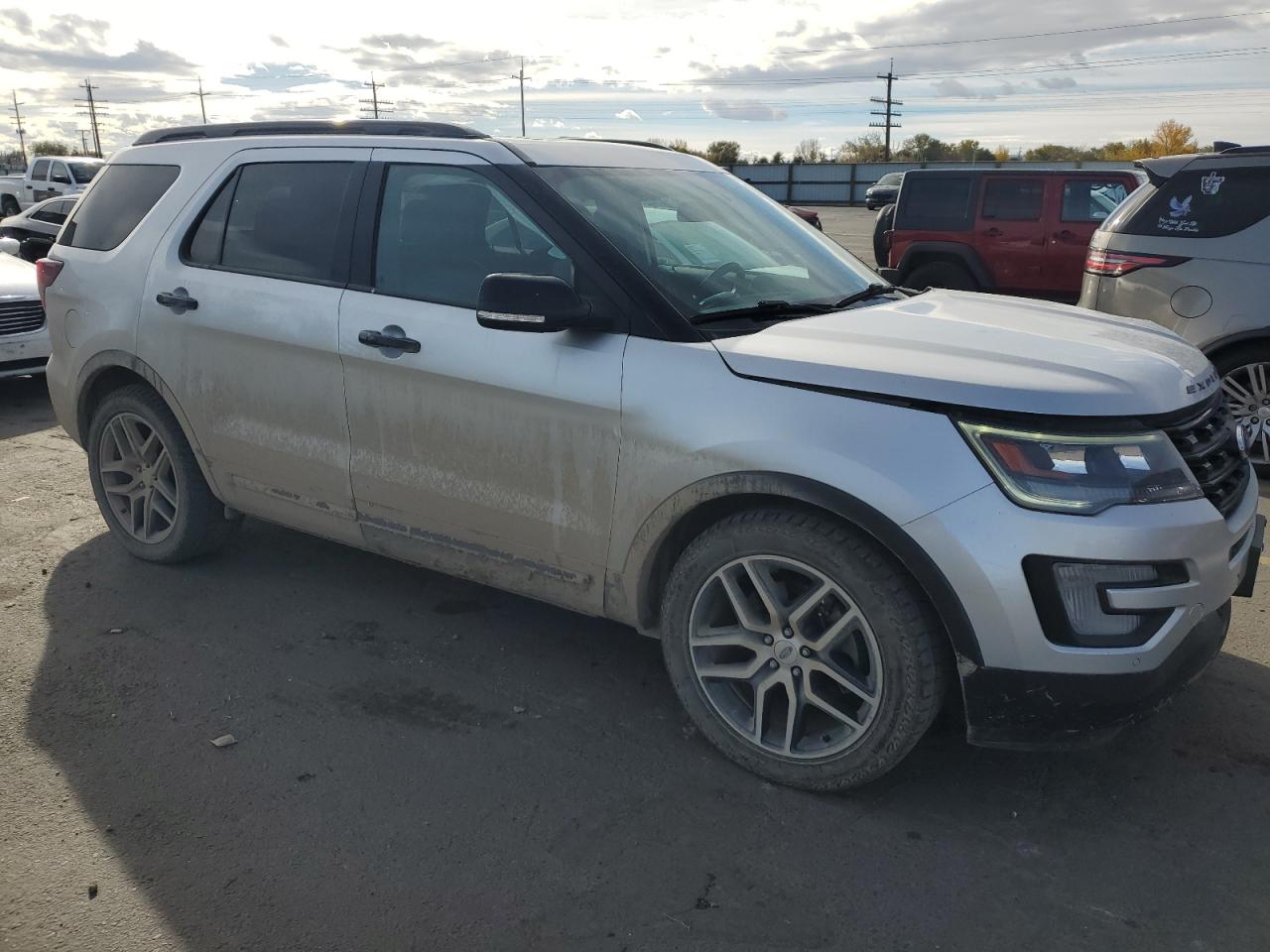 Ford Explorer Sport Image 13