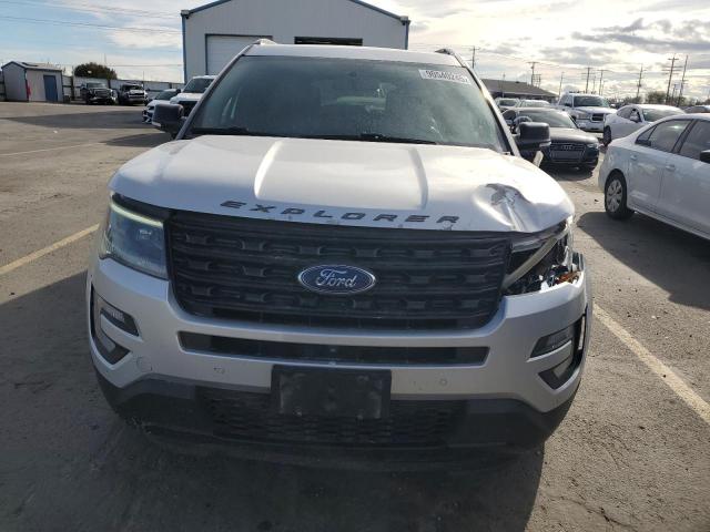 Ford Explorer Sport Image 3