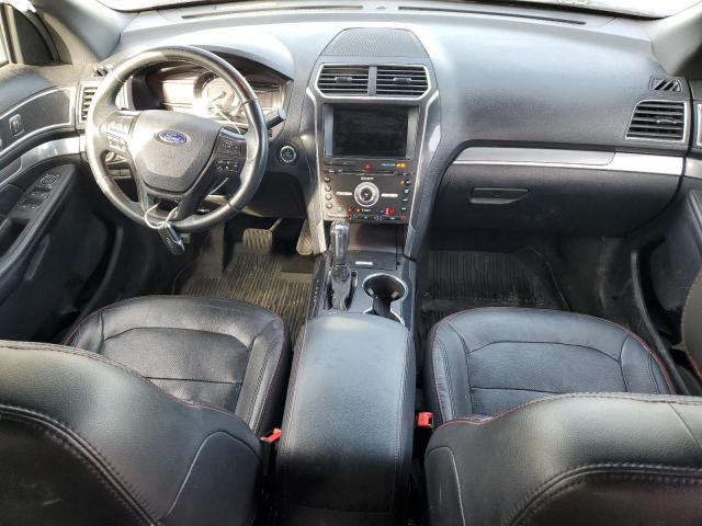 Ford Explorer Sport Image 9