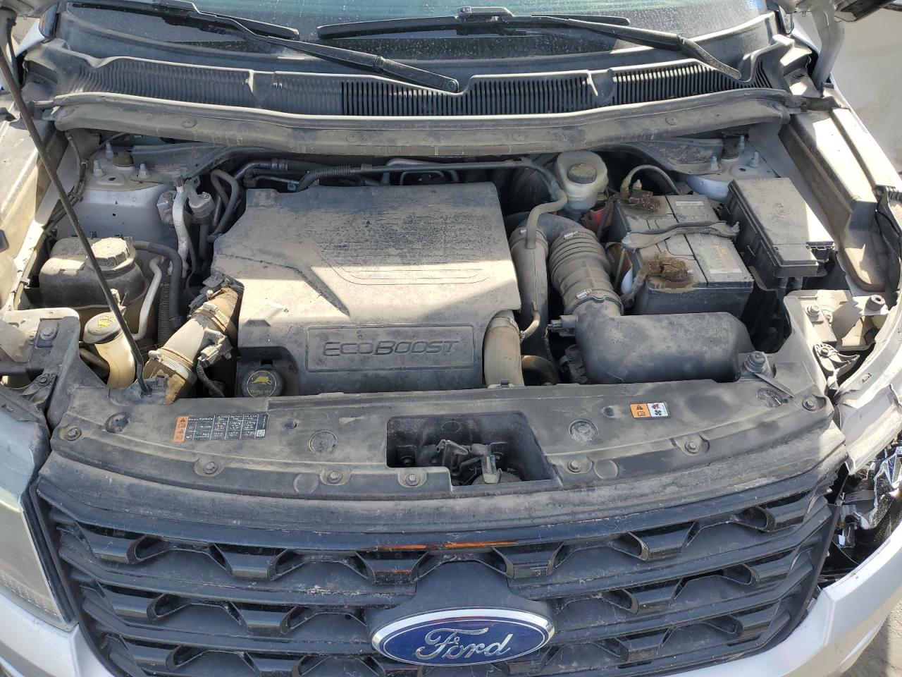 Ford Explorer Sport Image 6