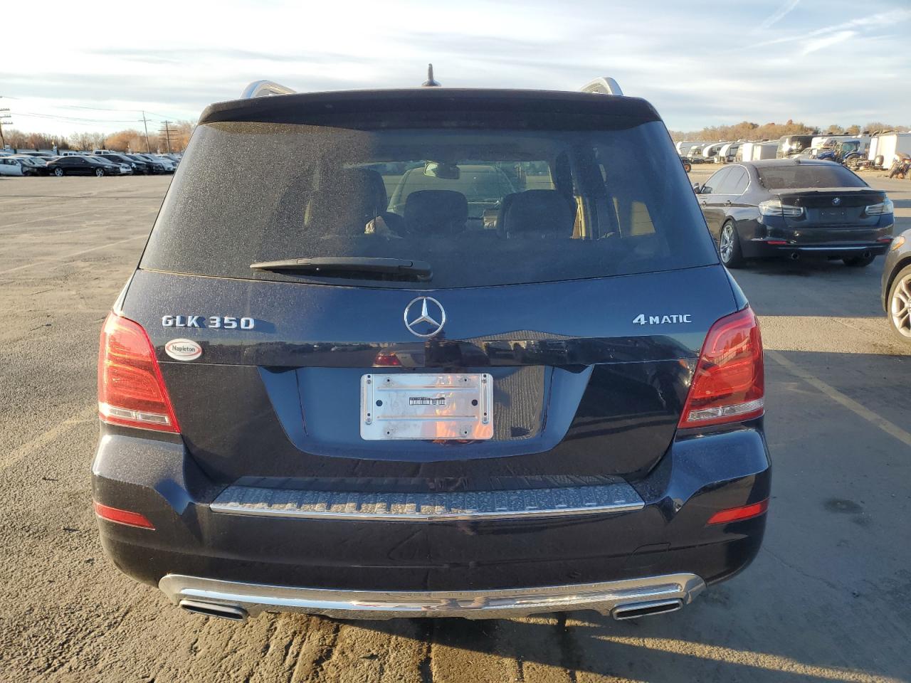 Mercedes-Benz GLK 350 4matic Image 12