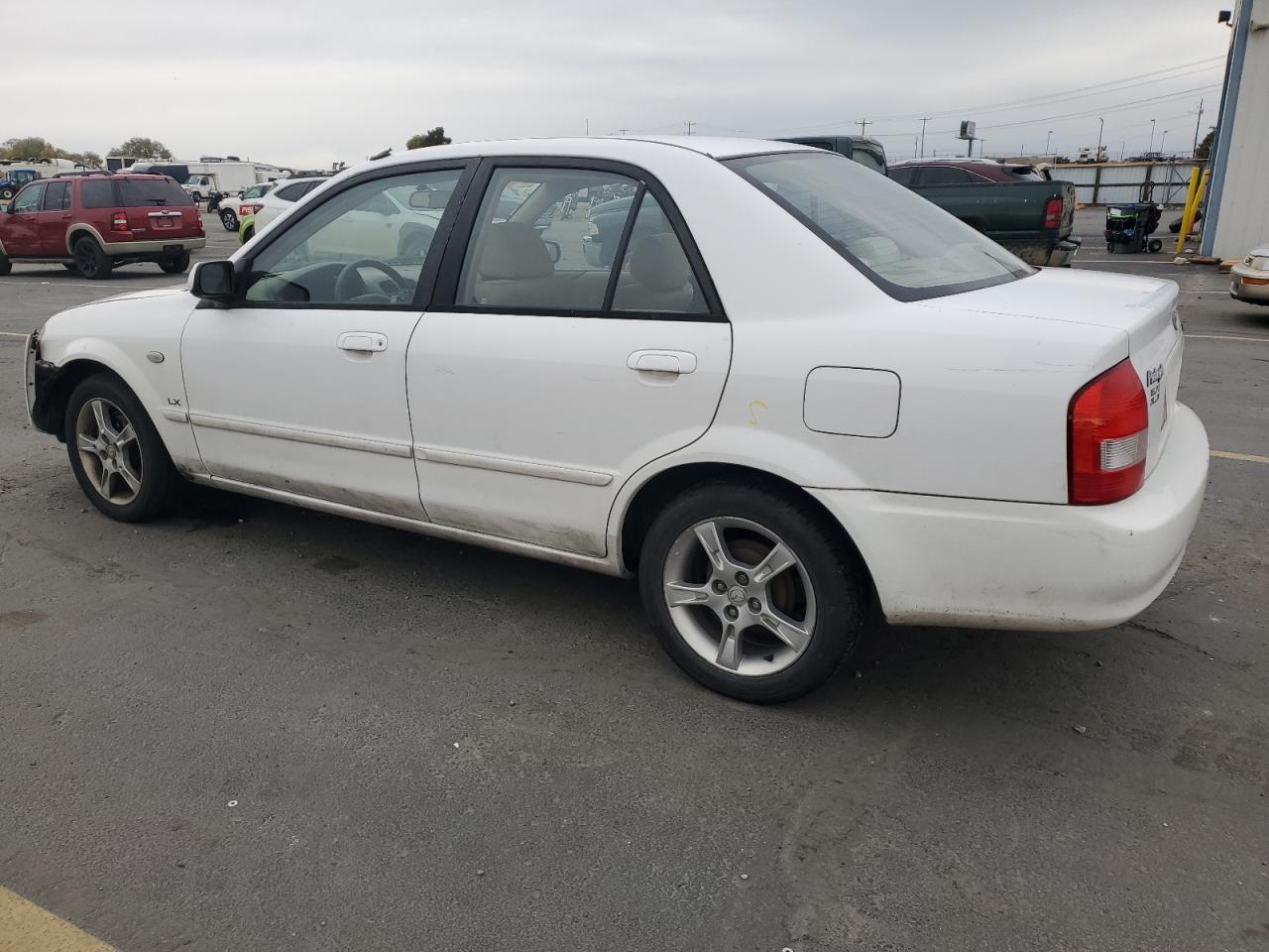 Mazda Protege Dx Image 2