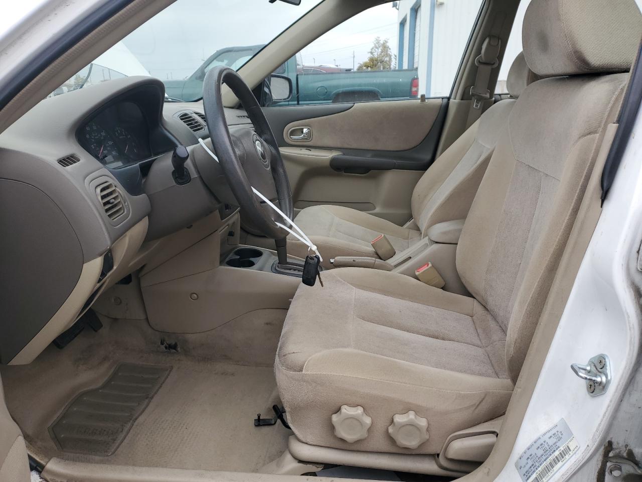 Mazda Protege Dx Image 5