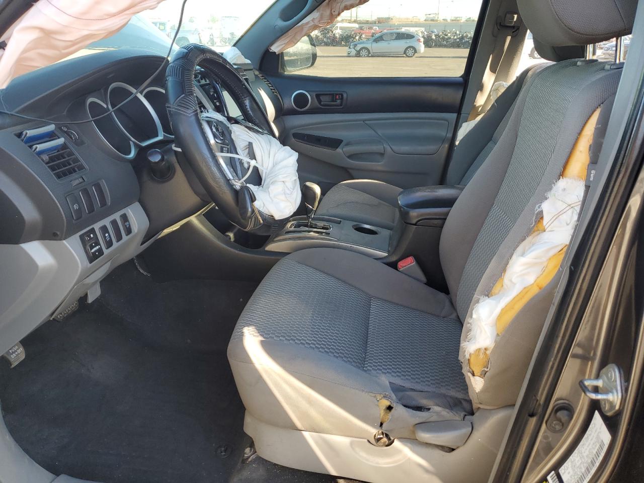 Toyota Tacoma Double Cab Long Bed Image 6