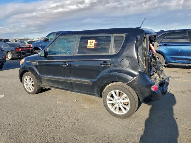 Kia Soul + Image 10