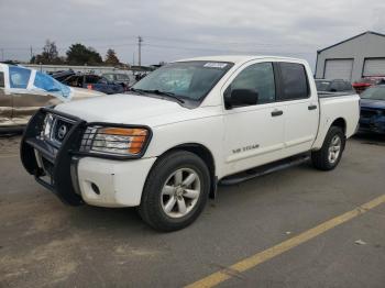  Salvage Nissan Titan