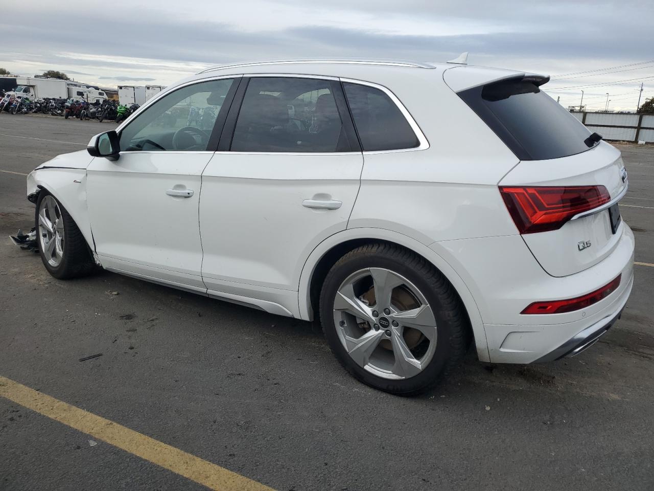 Audi Q5 Premium Plus 45 Image 10