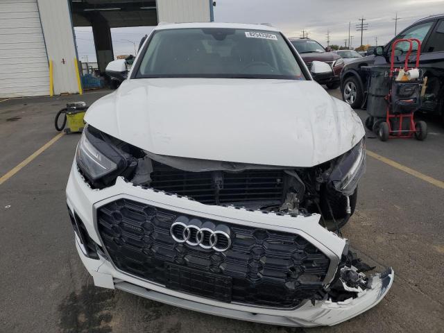 Audi Q5 Premium Plus 45 Image 3