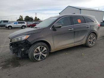  Salvage Kia Sorento